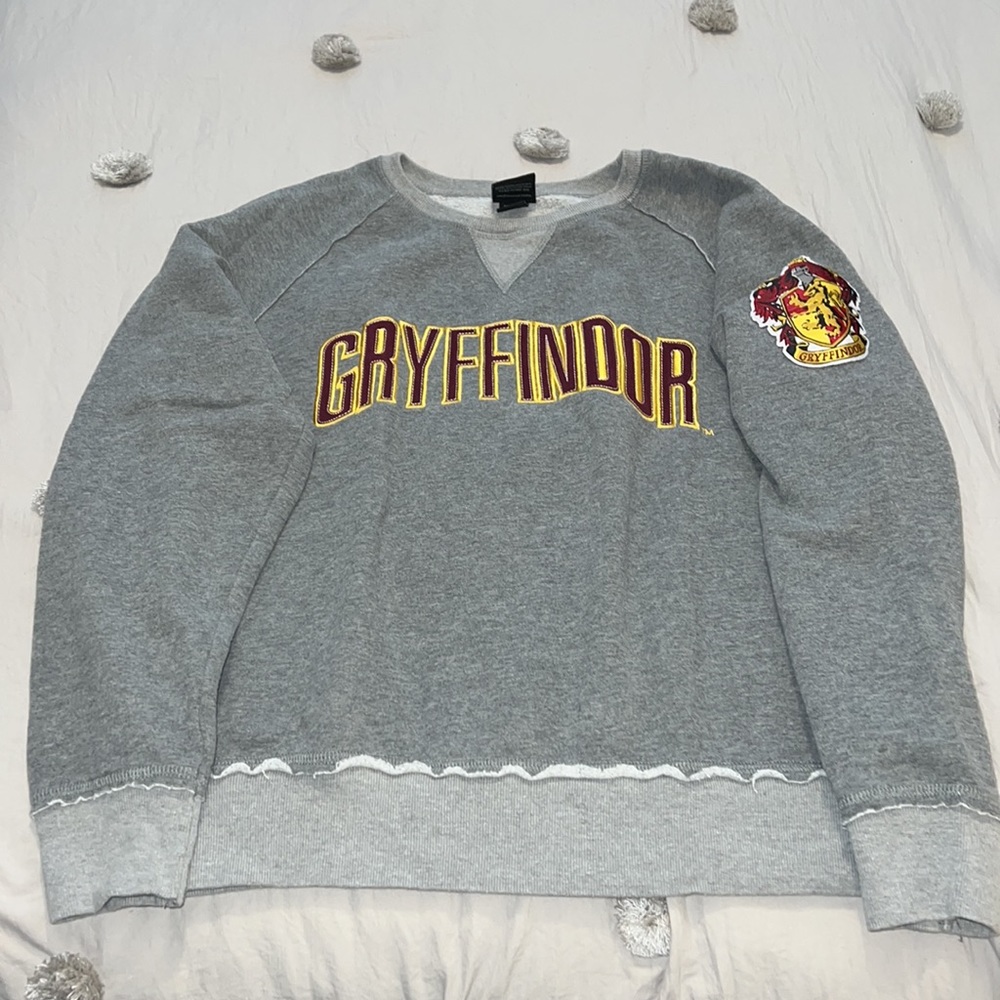 HARRY POTTER Gryffindor sweater